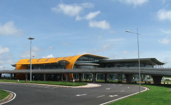 Sân bay Liên Khương được Kl99ok phiên bản mới từ năm 2010.