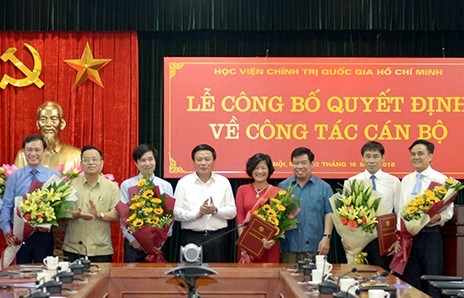 Nhân sự mới Học viện Kl991.com tải ứng dụng Quốc gia Hồ Chí Minh