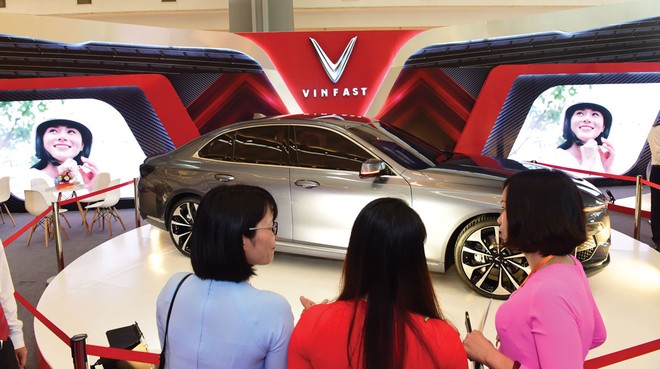 Vingroup công bố chuyển đổi mô hình phát triển, mục tiêu trở thành một Kl994 game bài casino hấp dẫn công nghệ hàng đầu khu vực trong vòng 10 năm tới.
