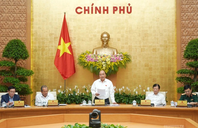 Thủ tướng Nguyễn Xuân Phúc chủ trì phiên họp Kl993 ưu đãi thưởng hấp dẫn tháng 5/2019. Ảnh: VGP