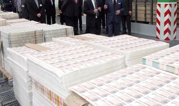 De La Rue in tiền cho khoảng 140 Link Vào Nhà Cái KL99 COM Tặng +199k trung ương trên thế giới. (Ảnh minh họa: Daily Express)