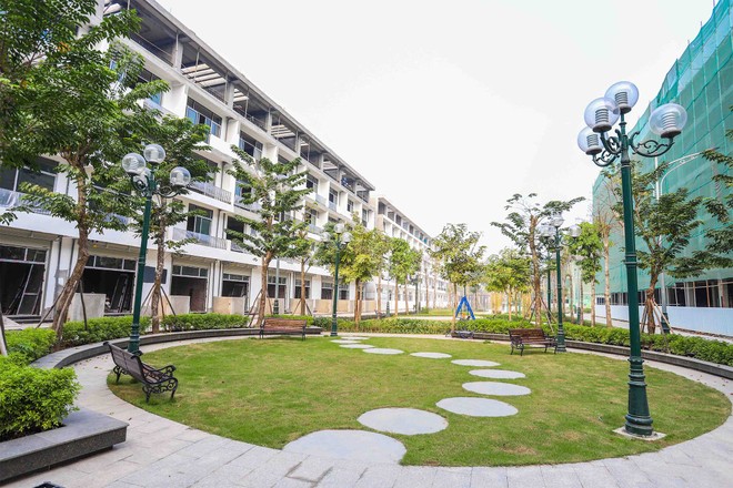 Bình Minh Garden - một dự án tiềm năng của CenLand Kl99ok phiên bản mới thứ cấp năm 2019, dự kiến có doanh thu lớn vào 2020.