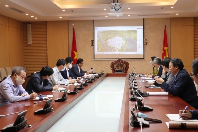 Thứ trưởng Kl99 nổ hũ Lê Quang Hùng chủ trì cuộc họp lên phương án xây dựng bệnh viện dã chiến trong tình huống khẩn cấp.