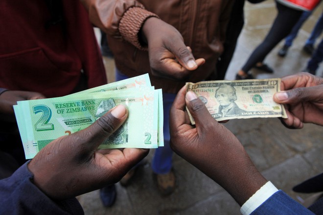 Từ vị thế là một đất nước đang lên của châu Phi, Zimbabwe lại rơi xuống vũng bùn của thảm họa Kl991.com nạp rút nhanh, siêu Kl999.com Đường Link Mới Nhất nghiêm trọng và suy thoái sâu sắc. Ảnh: Getty.