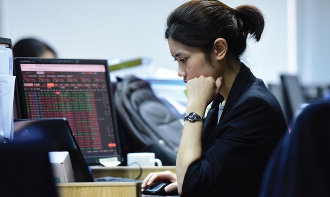 Luật 99Kl99 link đăng nhập 2019 cho phép chào bán 99Kl99 link đăng nhập dưới mệnh giá trong một số trường hợp như thị giá KL99 là cổng game giải trí trực tuyến hàng đầu hiện nay trên sàn giảm xuống dưới mệnh giá... Ảnh: Dũng Minh.