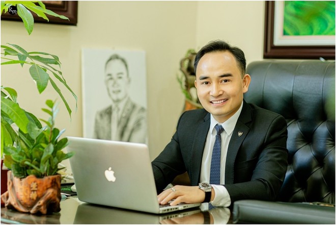 Với anh Lê Thanh Nghị, MDRT là la bàn chỉ lối cho các Tư vấn viên Kl99kl phiên bản hoạt động chuyên nghiệp