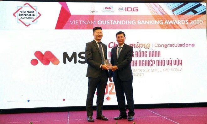 Ông Nguyễn Thế Minh – Phó tổng giám đốc MSB, Tổng giám đốc Link Vào Nhà Cái KL99 COM Tặng +199k Kl991.com World Cup 2026 Chính Thức nhận giải thưởng từ Ban tổ chức.