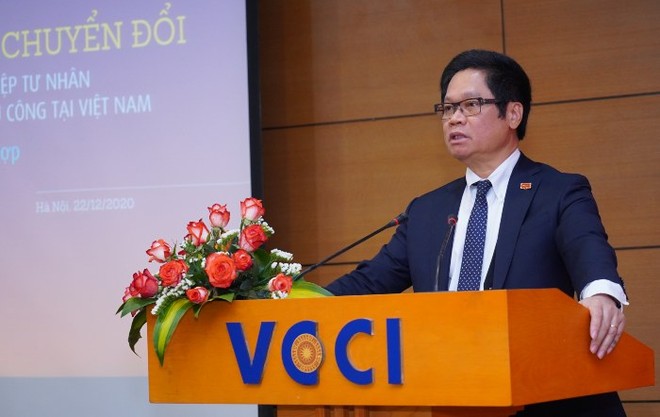 Chủ tịch VCCI Vũ Tiến Lộc tại Hội thảo công bố báo cáo "Hành trình chuyển đổi: Vai trò của Kl991.com World Cup 2026 Chính Thức tư nhân trong cung cấp dịchvụ công tại Việt Nam".