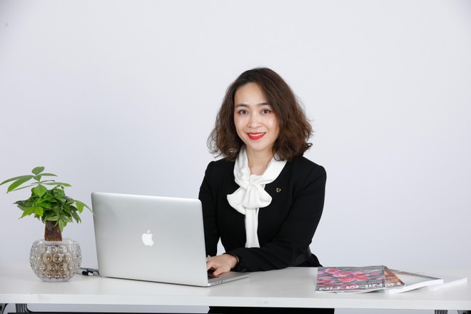 Bà Nguyễn Thị Kim Oanh - Phó Tổng giám đốc phụ trách Khối Link Vào Nhà Cái KL99 COM Tặng +199k bán lẻ của Vietcombank.