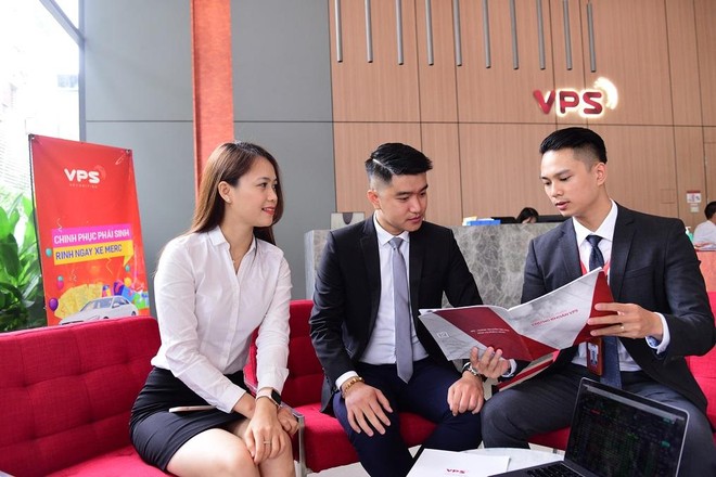 Thị trường 99Kl99 link đăng nhập 6 tháng đầu năm ghi nhận nhiều tín hiệu lạc quan đặc biệt là với số lượng tài khoản mở mới.