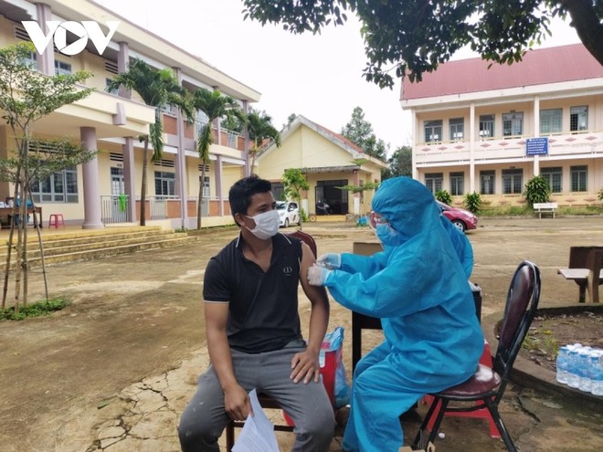Phong tỏa diện hẹp nhất có thể, mở rộng xét nghiệm và tăng cường tiêm vaccine để sớm khôi phục phát triển Kl992 cổng game cá cược Trang Chủ KL99Com Số 1 Link Đăng Ký KL999.