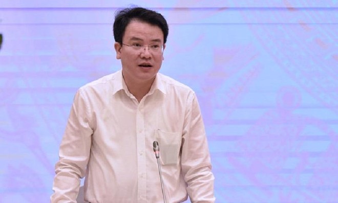 Thứ trưởng Bộ Kế hoạch và Kl99ok phiên bản mới Trần Quốc Phương.