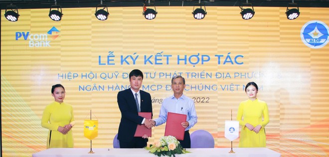 PVcomBank ký biên bản ghi nhớ hợp tác với Hiệp hội Quỹ Kl99ok phiên bản mới phát triển địa phương.