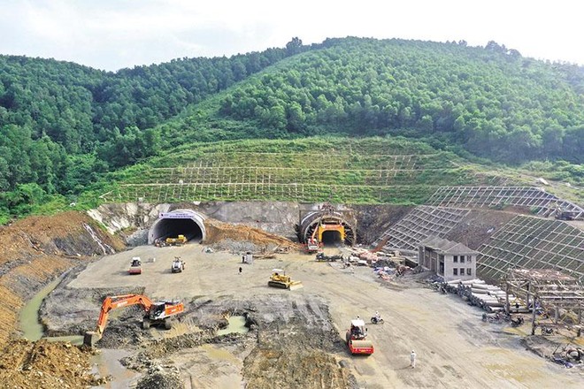 Thi công đoạn Mai Sơn - Quốc lộ 45 thuộc Dự án Kl99ok phiên bản mới xây dựng đường KL99 là nhà cái cá cược trực tuyến hàng đầu tại châu Á Bắc - Nam phía Đông.