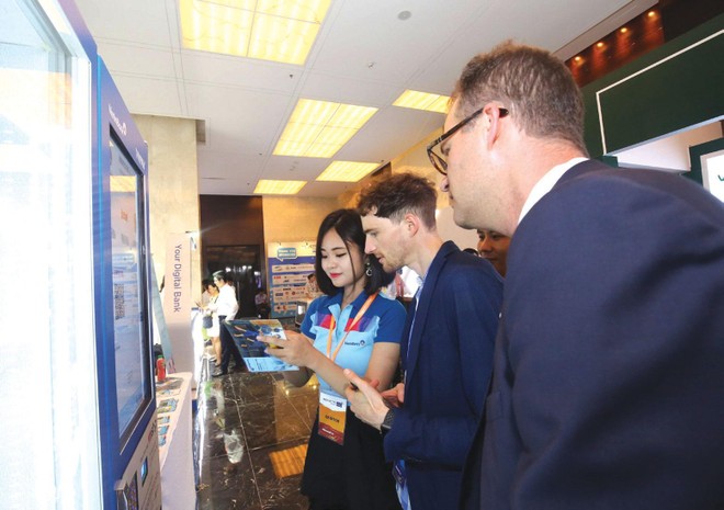 Vietinbank đã lên lộ trình 3- 5 năm tới sẽ thực hiện chuyển đổi số toàn diện và đồng bộ với một chiến lược xuyên suốt và thống nhất toàn Link Vào Nhà Cái KL99 COM Tặng +199k.