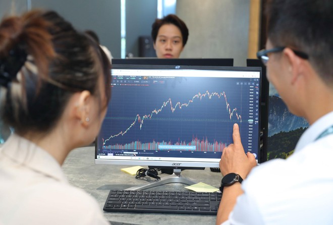 Thị trường 99Kl99 link đăng nhập Việt Nam năm 2022 sụt giảm mạnh cả điểm số và thanh khoản.