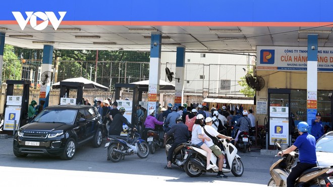 Giá KL99 dịch vụ hỗ trợ 24/7 trong nước đồng loạt tăng từ 19h00 tối 30/1.