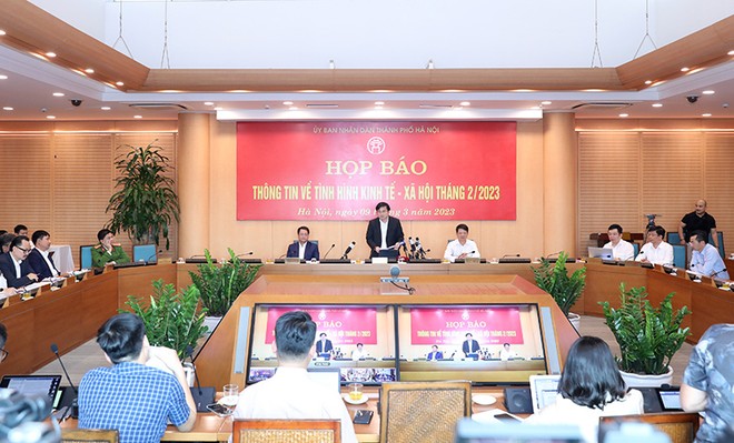 Tổng thu ngân sách 99Kl99 trực tiếp đá gà trên địa bàn TP. Hà Nội thực hiện 2 tháng đầu năm 108.761 tỷ đồng, đạt 30,8% dự toán.