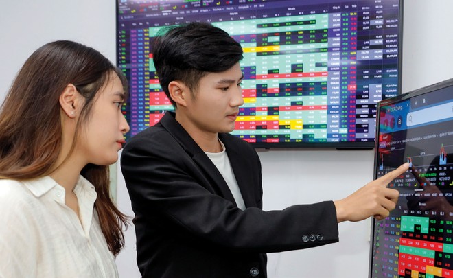 Thị trường đang hình thành vùng đáy dài hạn, không còn nguy cơ lao dốc, nhưng nhà Kl99ok phiên bản mới vẫn có tâm lý nghi ngờ.