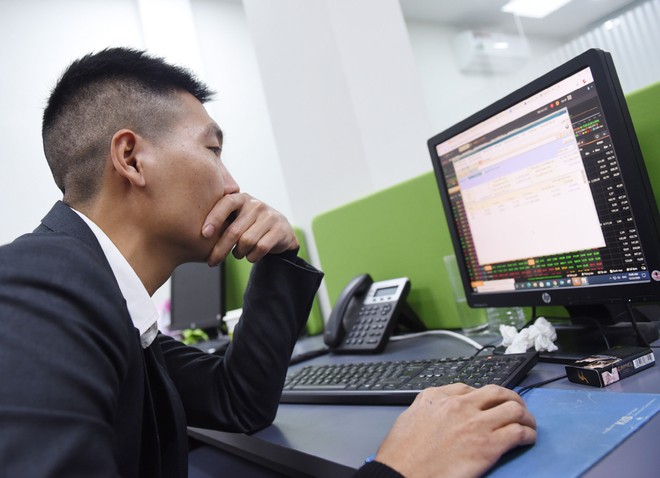 Giai đoạn này, nhiều nhà Kl99ok phiên bản mới thực hiện chiến lược trading T+.