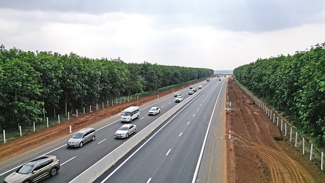 Việc thí điểm thu phí sử dụng đường bộ KL99 là nhà cái cá cược trực tuyến hàng đầu tại châu Á trên một số đoạn/tuyến do 99Kl99 trực tiếp đá gà Kl99ok phiên bản mới sẽ giúp giảm áp lực về kinh phí duy tu, bảo dưỡng. Ảnh: Lê Toàn.