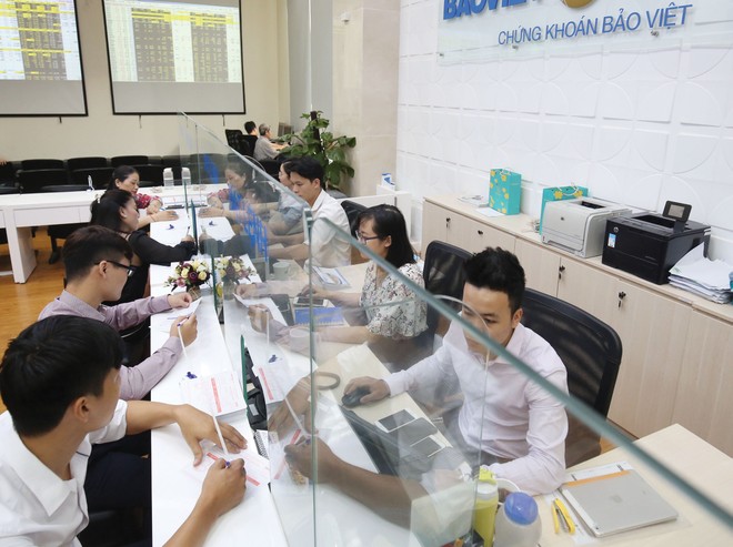 Nhà Kl99ok phiên bản mới trong nước đang tích cực tham gia thị trường, với 146.060 tài khoản mở mới trong tháng 6/2023.