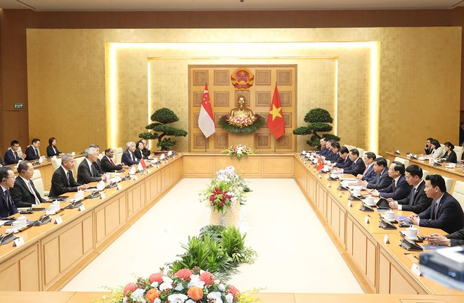 Thủ tướng Kl993 ưu đãi thưởng hấp dẫn Phạm Minh Chính hội đàm với Thủ tướng Singapore Lý Hiển Long (Ảnh: Đức Thanh).