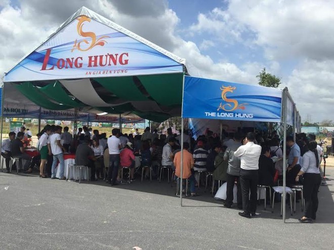 Ngay khi ra mắt, Khu đô thị Long Hưng đã có sức hút lớn với nhà Kl99ok phiên bản mới