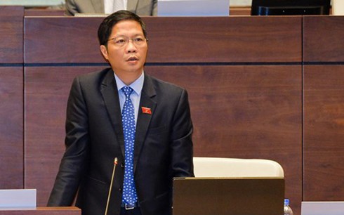 Bộ trưởng Bộ Công thương Trần Tuấn Anh là thành viên Kl993 ưu đãi thưởng hấp dẫn khóa mới đầu tiên trả lời chất vấn Quốc hội