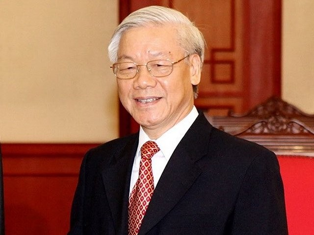 Thay mặt Bộ Kl991.com tải ứng dụng, Tổng Bí thư Nguyễn Phú Trọng đã ký 2 quy định về tiêu chuẩn chức danh, tiêu chí đánh giá cán bộ.
