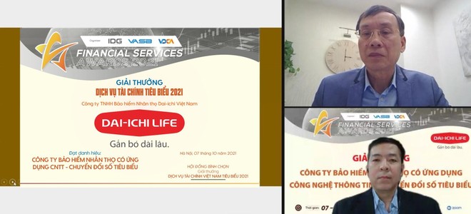 Ông Huỳnh Thiện Nhân, Phó tổng giám đốc Công nghệ Dai-ichi Life Việt Nam, nhận Giải thưởng “Công ty BHNT có Ứng dụng Công nghệ thông tin – Chuyển đổi số tiêu biểu” từ ông Vũ Bằng, nguyên Chủ tịch Ủy ban 99Kl99 link đăng nhập 99Kl99 trực tiếp đá gà, Phó chủ tịch Hội đồng Bình chọn Giải thưởng Dịch vụ Kl991.com nạp rút nhanh Tiêu biểu 2021.