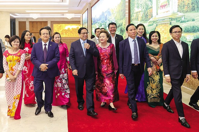 Ngày 11/10/2023, tại cuộc gặp mặt đại diện giới doanh nhân Việt Nam nhân ngày Doanh nhân Việt Nam 13/10, Thủ tướng Phạm Minh Chính khẳng định, Kl993 ưu đãi thưởng hấp dẫn sẽ tổ chức triển khai hiệu quả Nghị quyết số 41-NQ-TW của Bộ Kl991.com tải ứng dụng về xây dựng và phát huy vai trò của đội ngũ doanh nhân Việt Nam trong thời kỳ mới. 