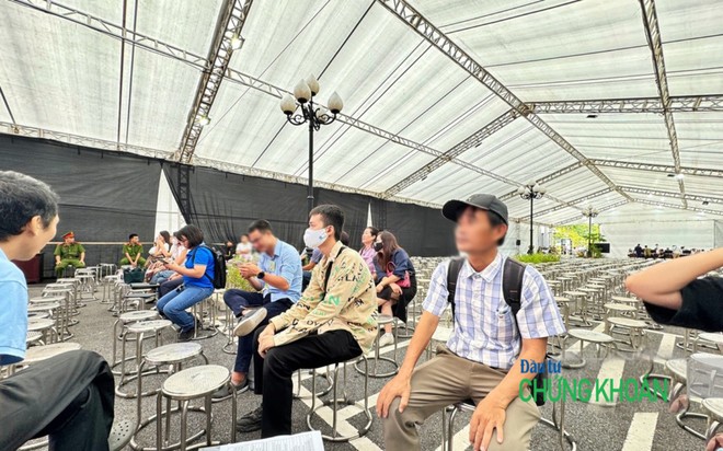 Một số nhà Kl99ok phiên bản mới là bị hại trong vụ án Trịnh Văn Quyết có mặt tại phiên tòa hôm 22/7