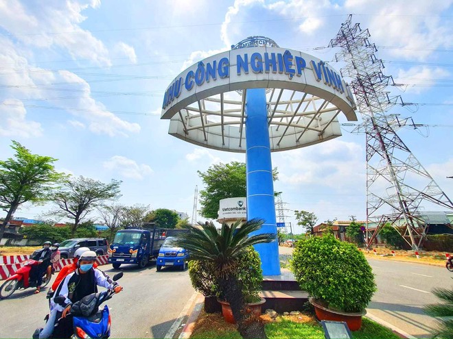Dự án nâng cấp, mở rộng đường Vĩnh Lộc (đoạn từ đường Trần Văn Giàu đến đường số 2A - Khu công nghiệp Vĩnh Lộc) được đề xuất điều chỉnh tăng vốn Kl99ok phiên bản mới lên 6.870 tỷ đồng. Ảnh: Lê Toàn.