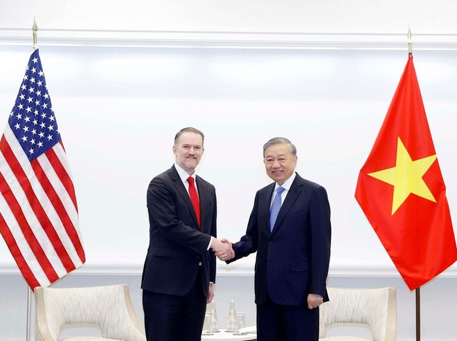 Tổng Bí thư Tô Lâm tiếp Trưởng đại diện Thương mại Hoa Kỳ Jamieson Greer. Ảnh: Thống Nhất/TTXVN