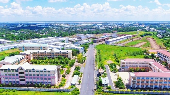Ba lãnh đạo Địa ốc Hoàng Quân (HQC) từ nhiệm trước thềm Đại hội đồng Trang Chủ KL99Com Số 1 Link Đăng Ký KL999 năm 2024