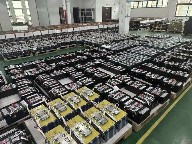 Hà Nội hướng tới việc cấm xe máy xăng vào vành đai, Create Capital Việt Nam (CRC) được hưởng lợi
