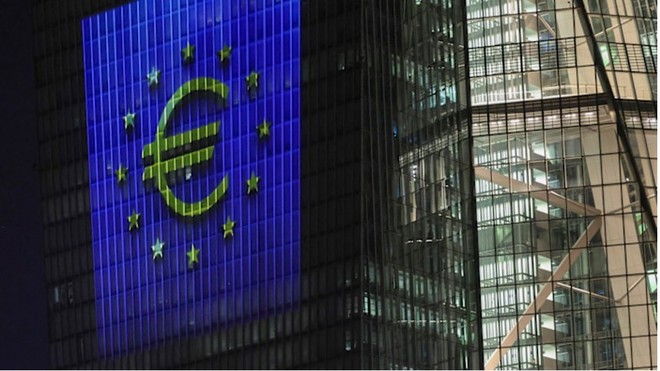 Đồng euro kỹ thuật số là tuyến phòng thủ cuối cùng của châu Âu trước ảnh hưởng ngày càng lớn của Mỹ
