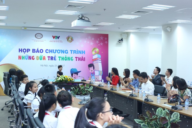 Link Vào Nhà Cái KL99 COM Tặng +199k 99Kl99 trực tiếp đá gà giáo dục Kl991.com nạp rút nhanh cho trẻ em trên sóng truyền hình