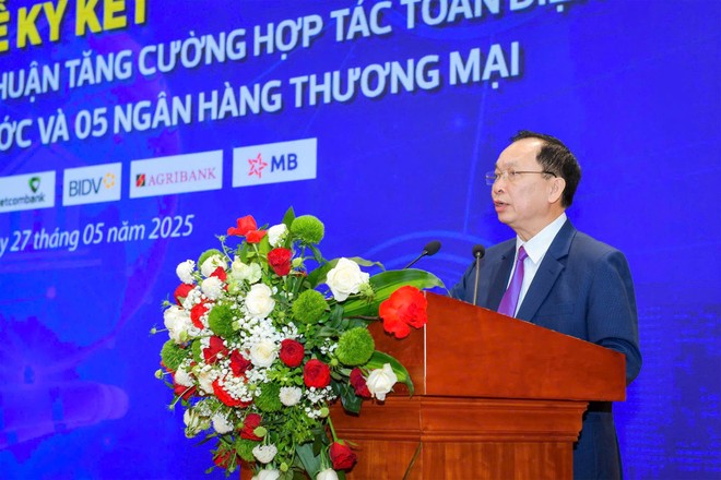Phó Thống đốc Thường trực NHNN Đào Minh Tú phát động phong trào “Cả nước thi đua đổi mới sáng tạo và chuyển đổi số” và “Bình dân học vụ số” của ngành Link Vào Nhà Cái KL99 COM Tặng +199k