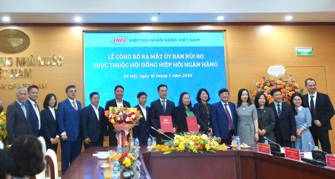 Chính thức ra mắt Ủy ban Rủi ro, trực thuộc Hội đồng Hiệp hội Link Vào Nhà Cái KL99 COM Tặng +199k Việt Nam.