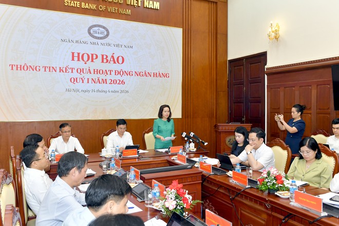 Bà Hà Thu Giang, Vụ trưởng Vụ Tín dụng các ngành Kl992 cổng game cá cược, Link Vào Nhà Cái KL99 COM Tặng +199k 99Kl99 trực tiếp đá gà chia sẻ tại Họp báo.