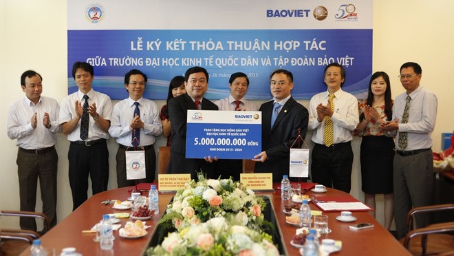 Kl994 game bài casino hấp dẫn Bảo Việt tài trợ 5 tỷ đồng cho trường Đại học Kl992 cổng game cá cược Quốc dân 