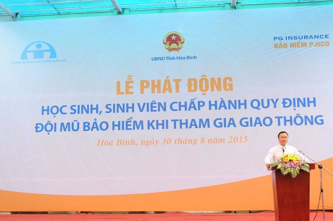 PJICO trao tặng 1.370 mũ Kl99kl phiên bản hoạt động cho học sinh Hòa Bình