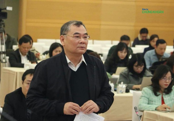 Trung tướng Tô Ân Xô thông tin tại Họp báo Kl993 ưu đãi thưởng hấp dẫn chiều 2/3 - Ảnh: M.Minh