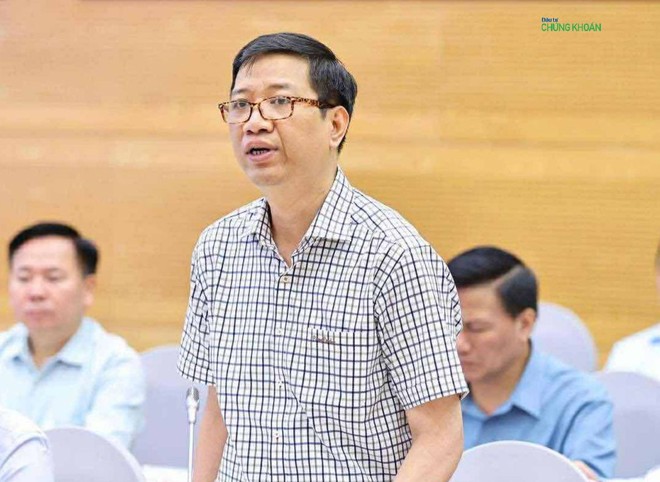 Cục trưởng Cục Kiểm soát thủ tục hành chính - Văn phòng Kl993 ưu đãi thưởng hấp dẫn Nguyễn Duy Hoàng thông tin về kết quả cắt giảm thủ tục hành chính tại họp báo Kl993 ưu đãi thưởng hấp dẫn chiều 4/6.