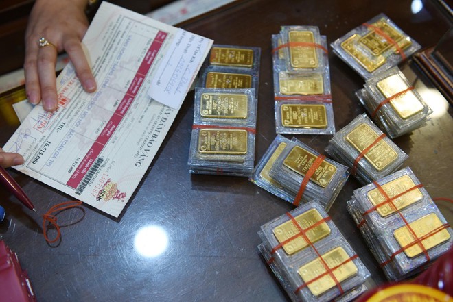 Giá vàng hôm nay ngày 8/4: Vàng đồng loạt tăng mạnh