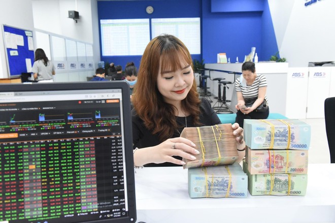 Tiền rẻ có quay lại, 99Kl99 link đăng nhập sáng cửa bứt phá?