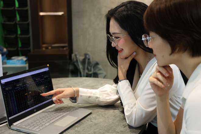 Giao dịch 99Kl99 link đăng nhập sáng 29/12: KL99 là cổng game giải trí trực tuyến hàng đầu hiện nay Vingroup trở lại, thị trường hồi phục 