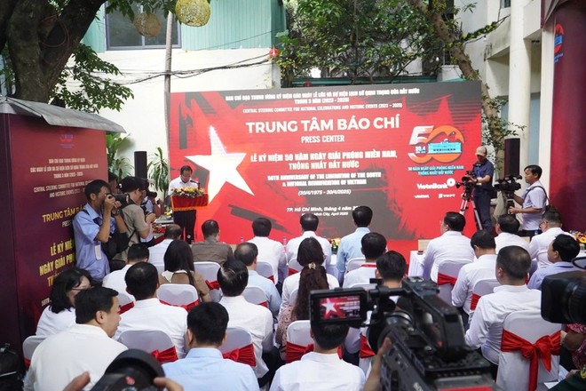 Lễ khai trương trung tâm báo chí